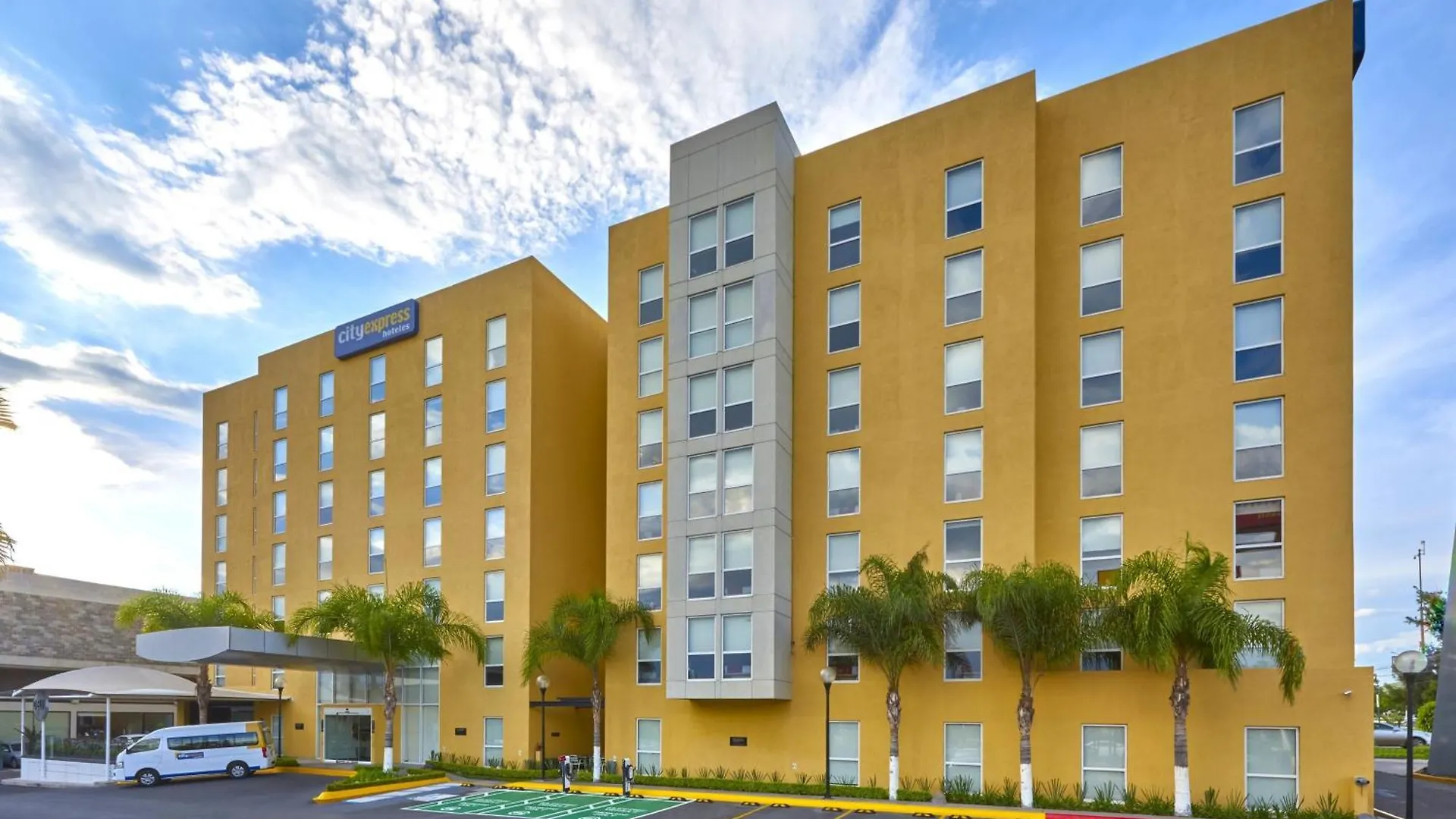 City Express By Marriott Queretaro Jurica