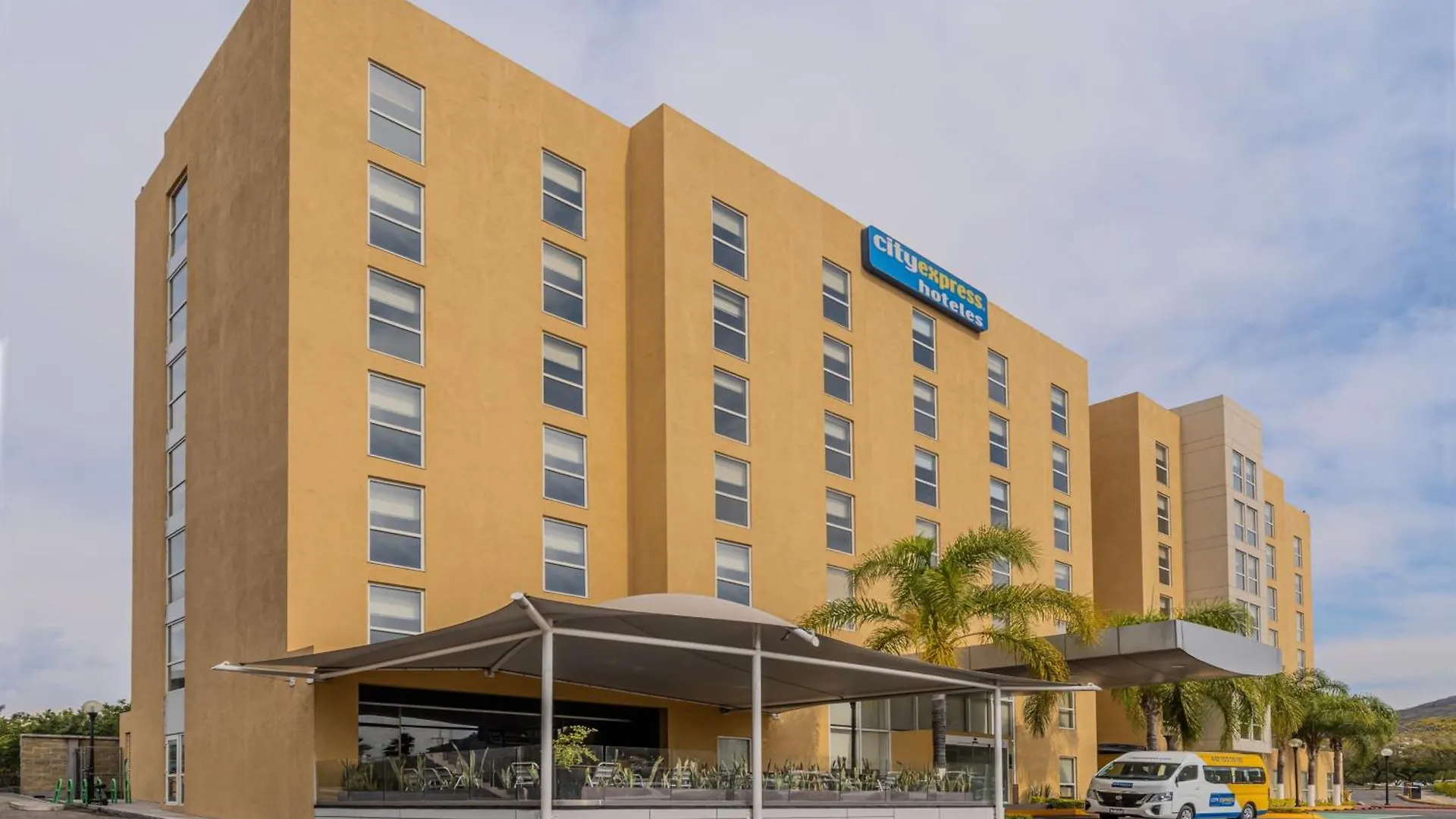 Hotel City Express By Marriott Queretaro Jurica